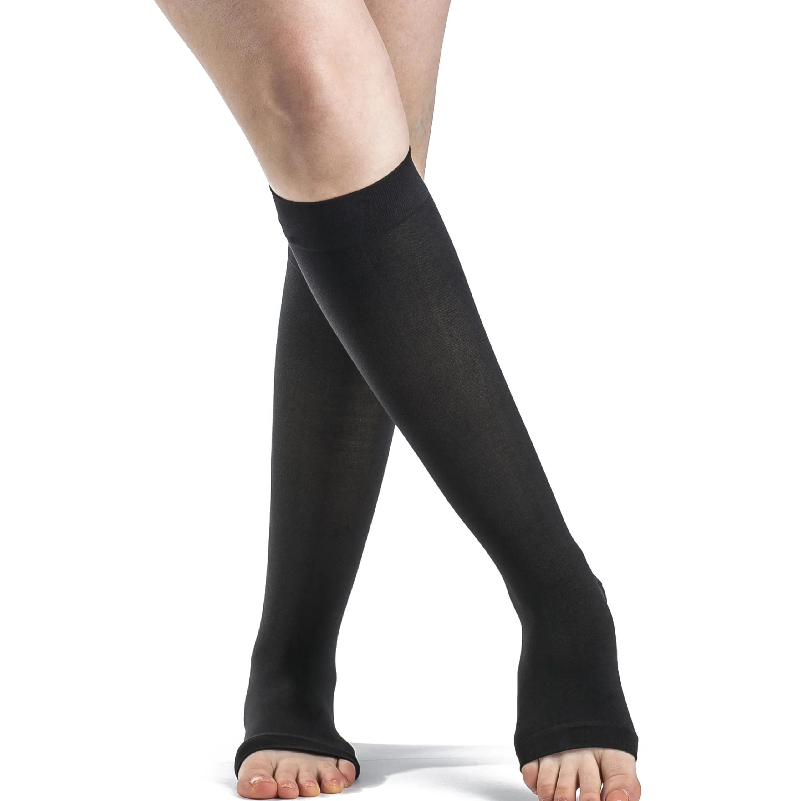 Sigvaris Soft Opaque Women's Knee High 15-20 mmHg, Open Toe